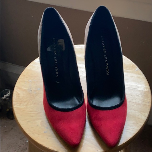 Suede pumps - Picture 2 of 5
